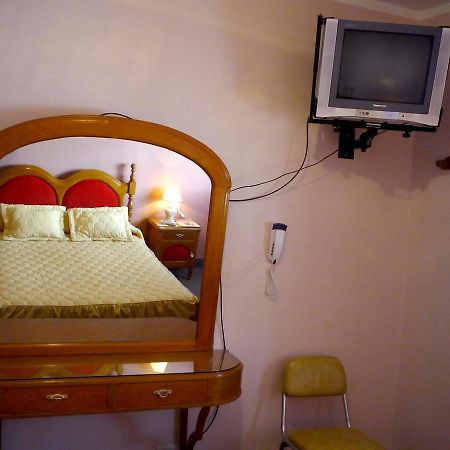 Hotel Las Rosas Salta Dış mekan fotoğraf