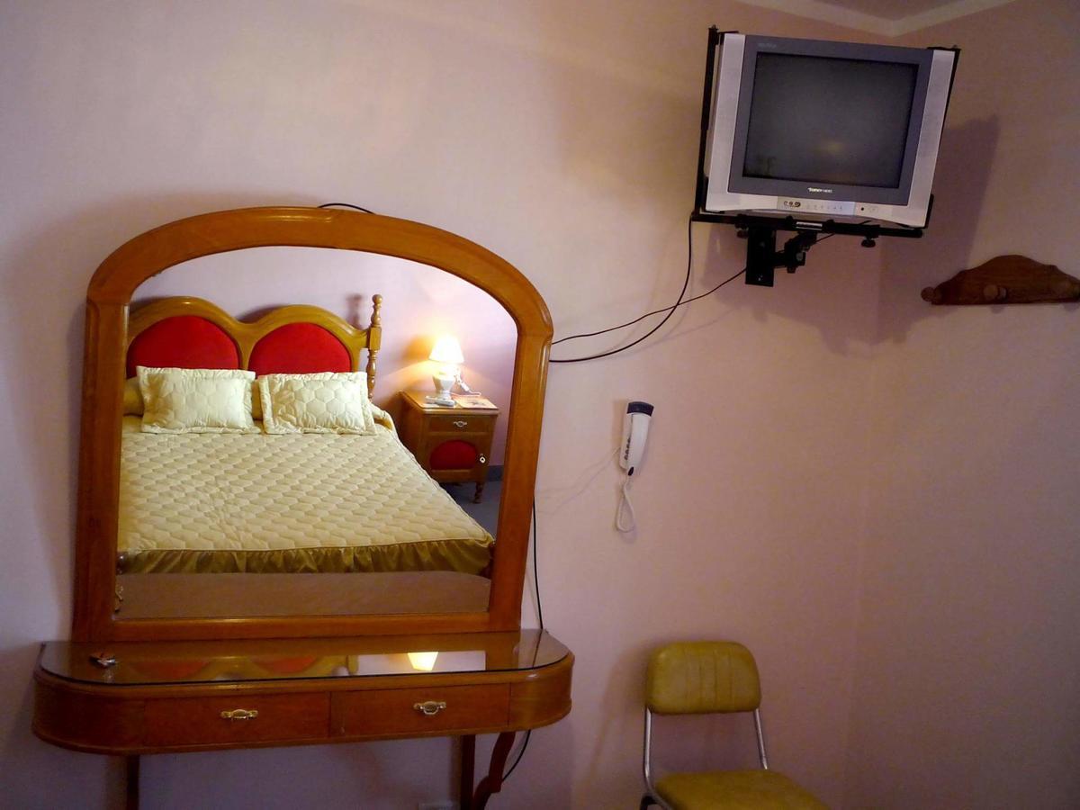 Hotel Las Rosas Salta Dış mekan fotoğraf